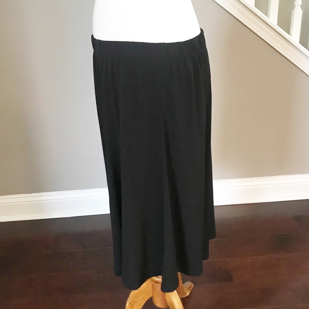 Like New! Motherhood Maternity Skirt